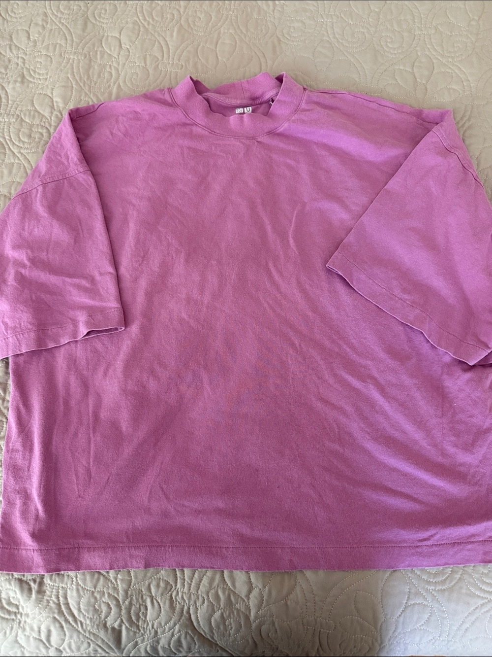 UNIQLO Relaxed Fit Pink Crewneck Shirt (XL)